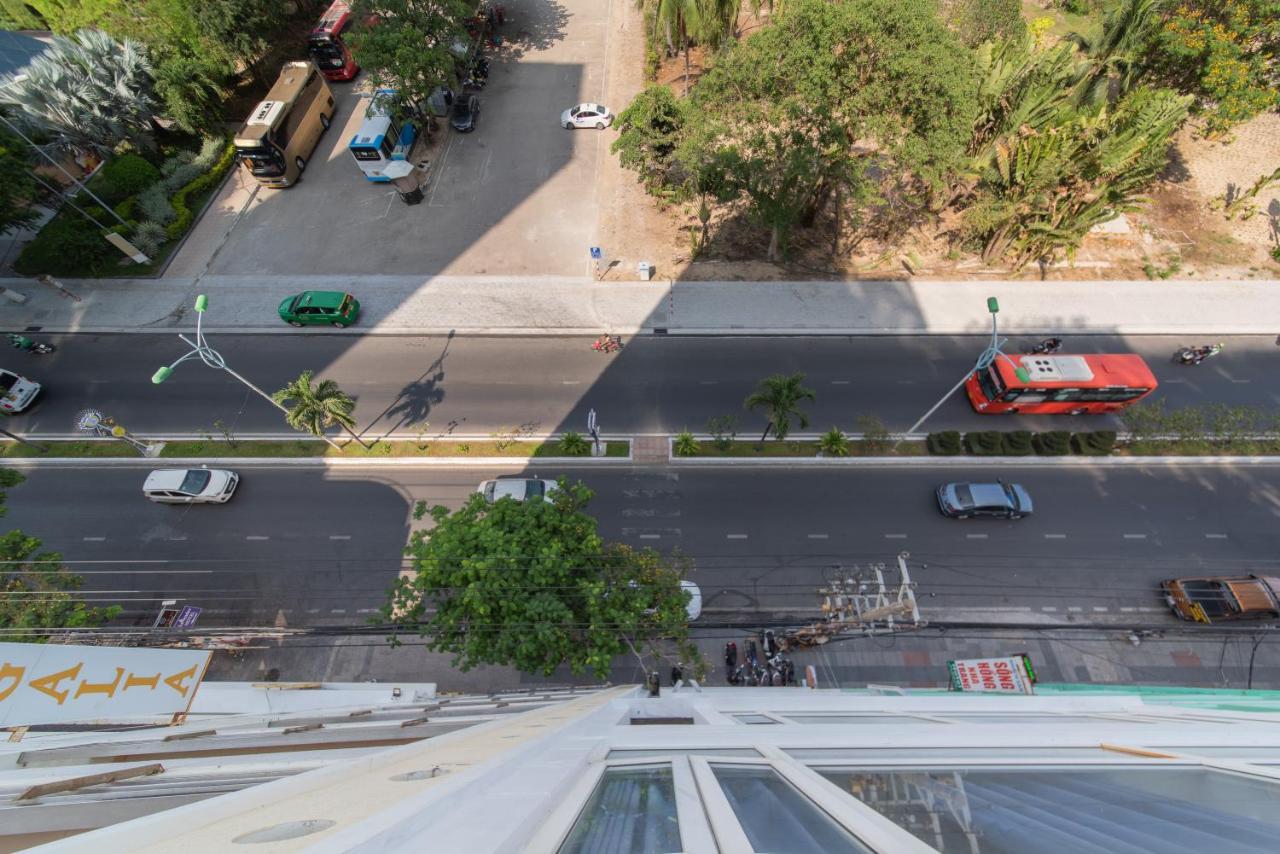 Nami Hotel Nha Trang Bagian luar foto