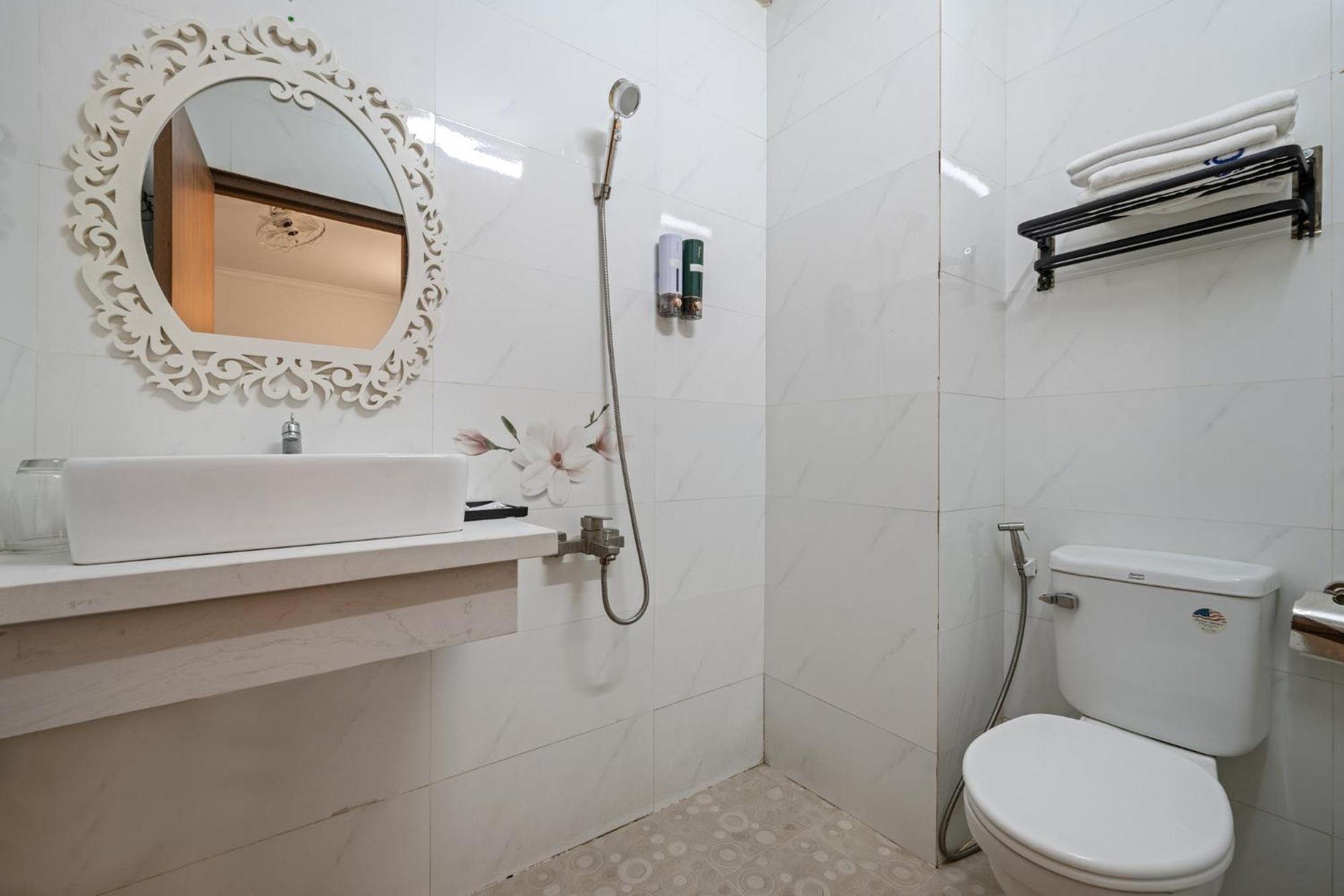 Nami Hotel Nha Trang Bagian luar foto